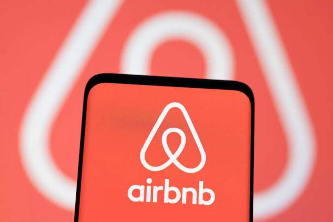 A Step-by-Step Guide to Booking an Airbnb Online