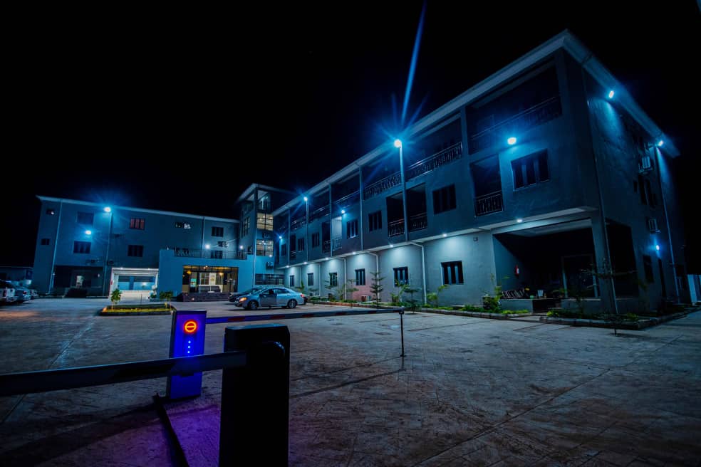 Supreme Continental Hotel Oyo
