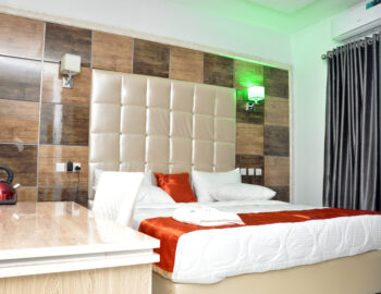New Day Hotel and Suites