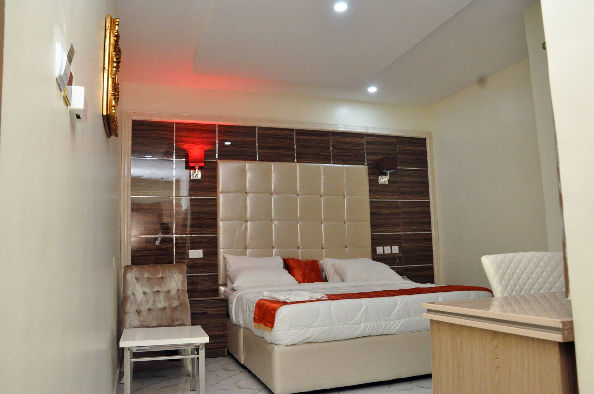 New Day Hotel and Suites