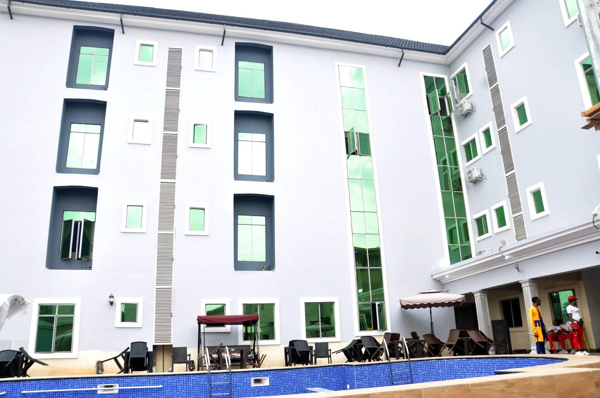 New Day Hotel and Suites