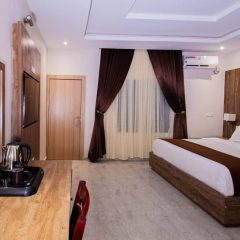 Supreme-Continental-Hotel-Oyo-_-ANE-Travels-18